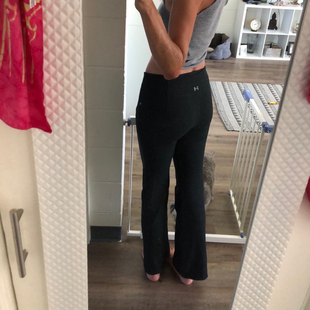 Underarmour yoga pants